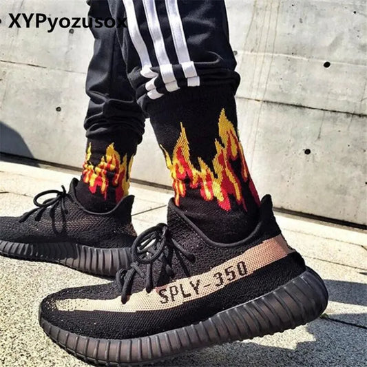 New Winter Men Fashion Flame Pattern Hip Hop Funny Socks Jacquard Harajuku Fire Socks Street Skateboard Cotton Meias Streetwear