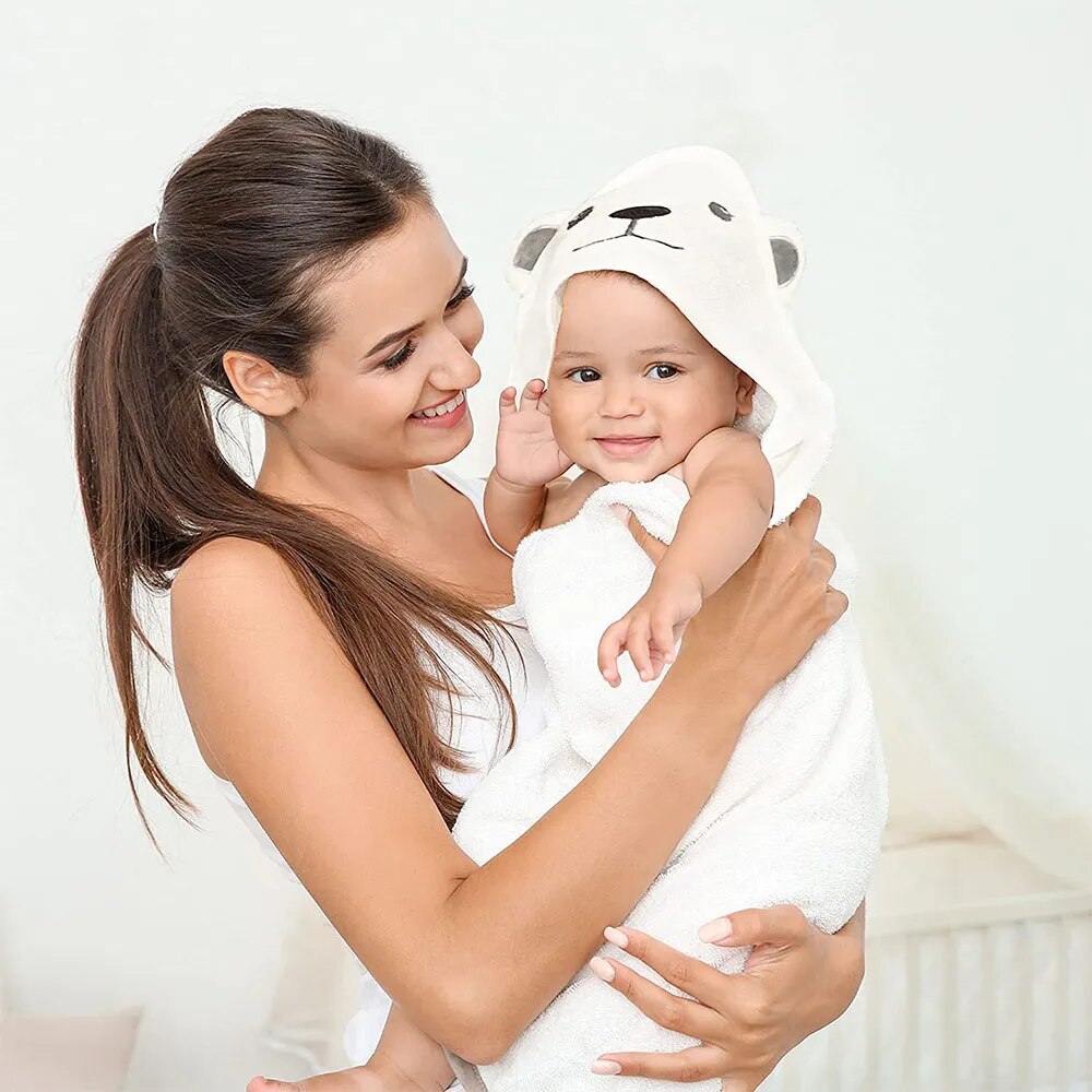 Unisex Baby Bathrobe Flannel Cloak Cartoon Boy Girl Ultra-Soft Hooded Spa Robe Bath Towel Newborn  Cover-Up Baby Shower Gift