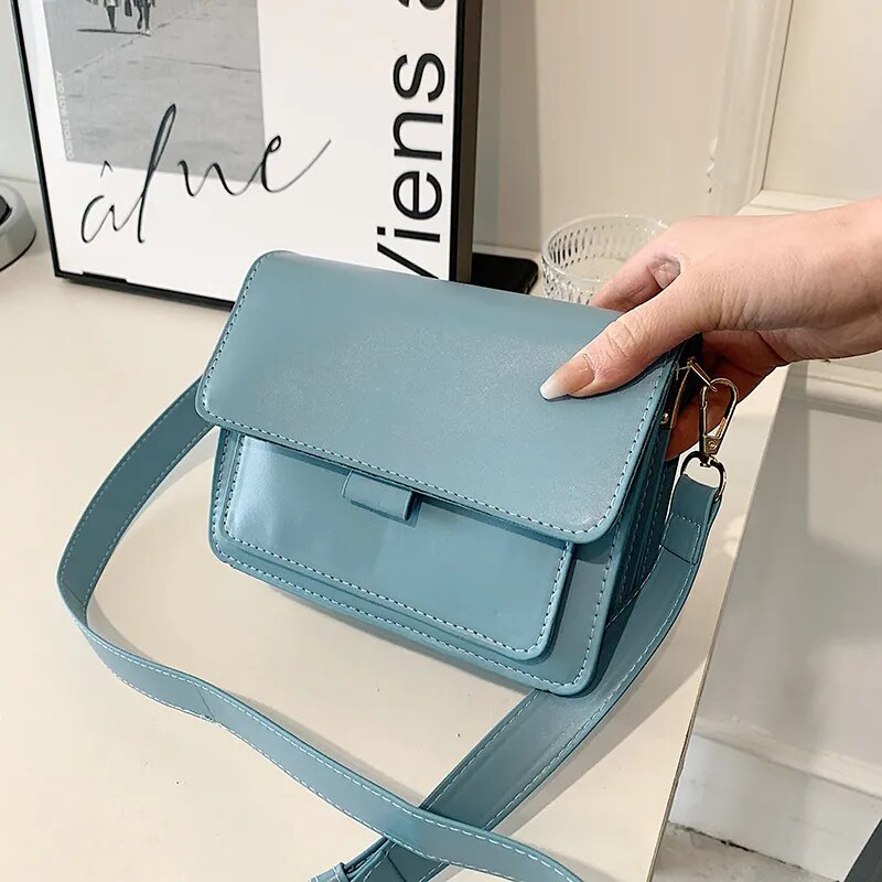 Fashion Brand Women's Small Crossbody Bag Lightweight PU Leather Messenger Bag Flap Handbag Purse Summer Travel Bag for Female