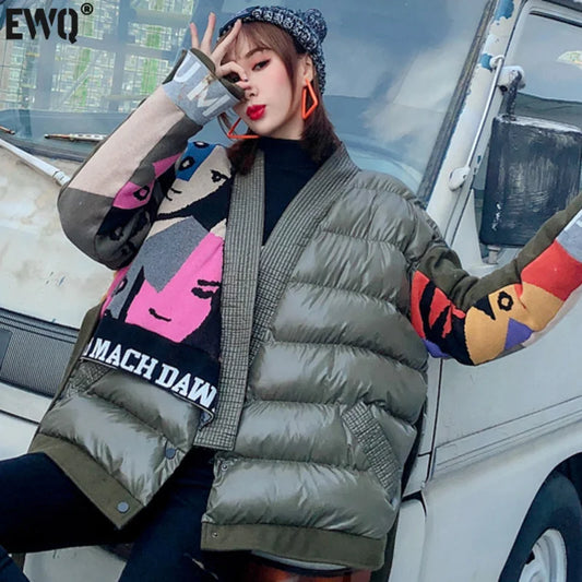 [EWQ]2023 Spring Thickened Minimalist V-neck Long-sleeved Women Loose Short Jackets Panelled Print Cotton Padded Clothes 8D1023