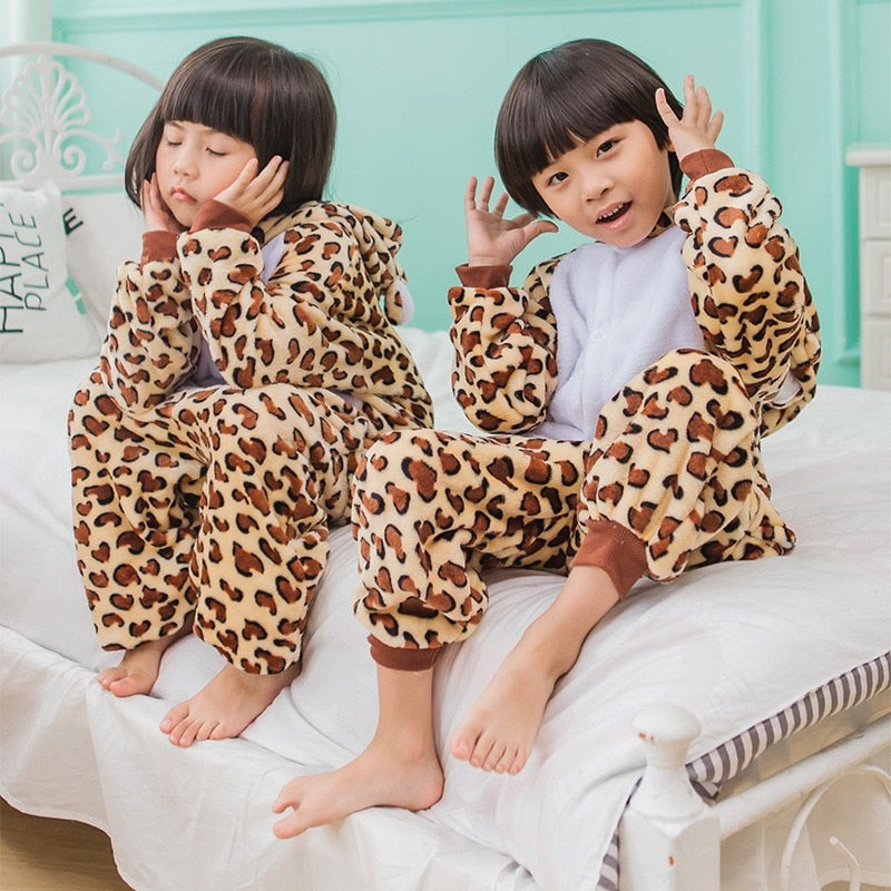 Unicorn Pajamas Onesie Kids Kigurumi Pyjama Panda Licorne Stitch Pijama Boy Girl Flannel Pajama Christmas Party Cosplay Clothes