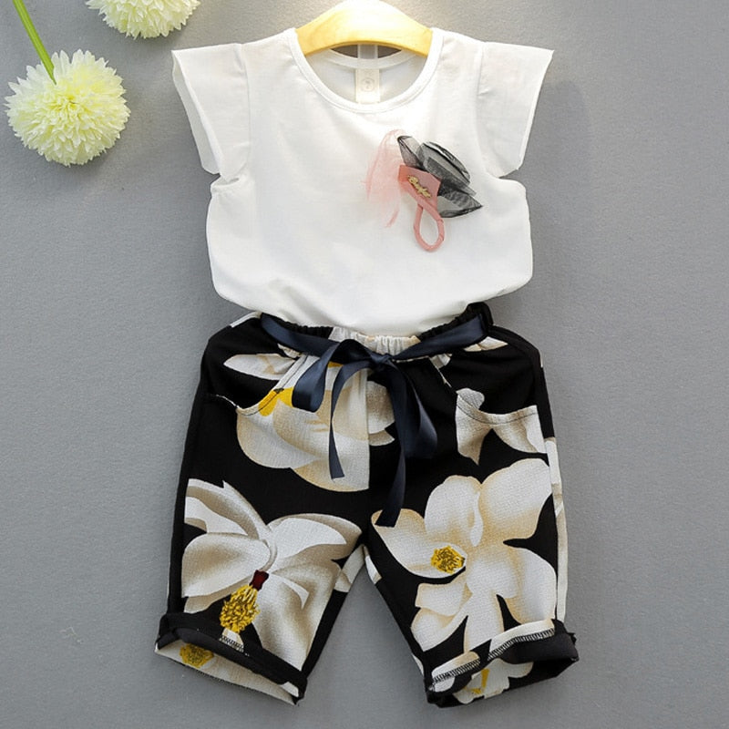 Bear Leader Girls Clothing Sets New Girl Clothing Trendy Short Sleeve Top + Striped Pants Kids Suit Fashion Children Clothing